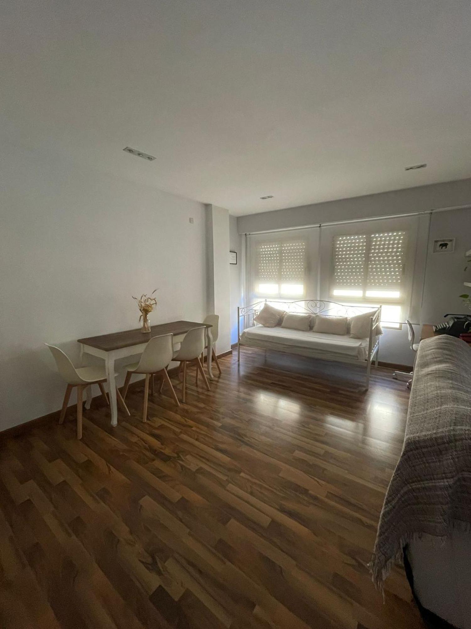 Piso Centrico En Elche Apartman Kültér fotó