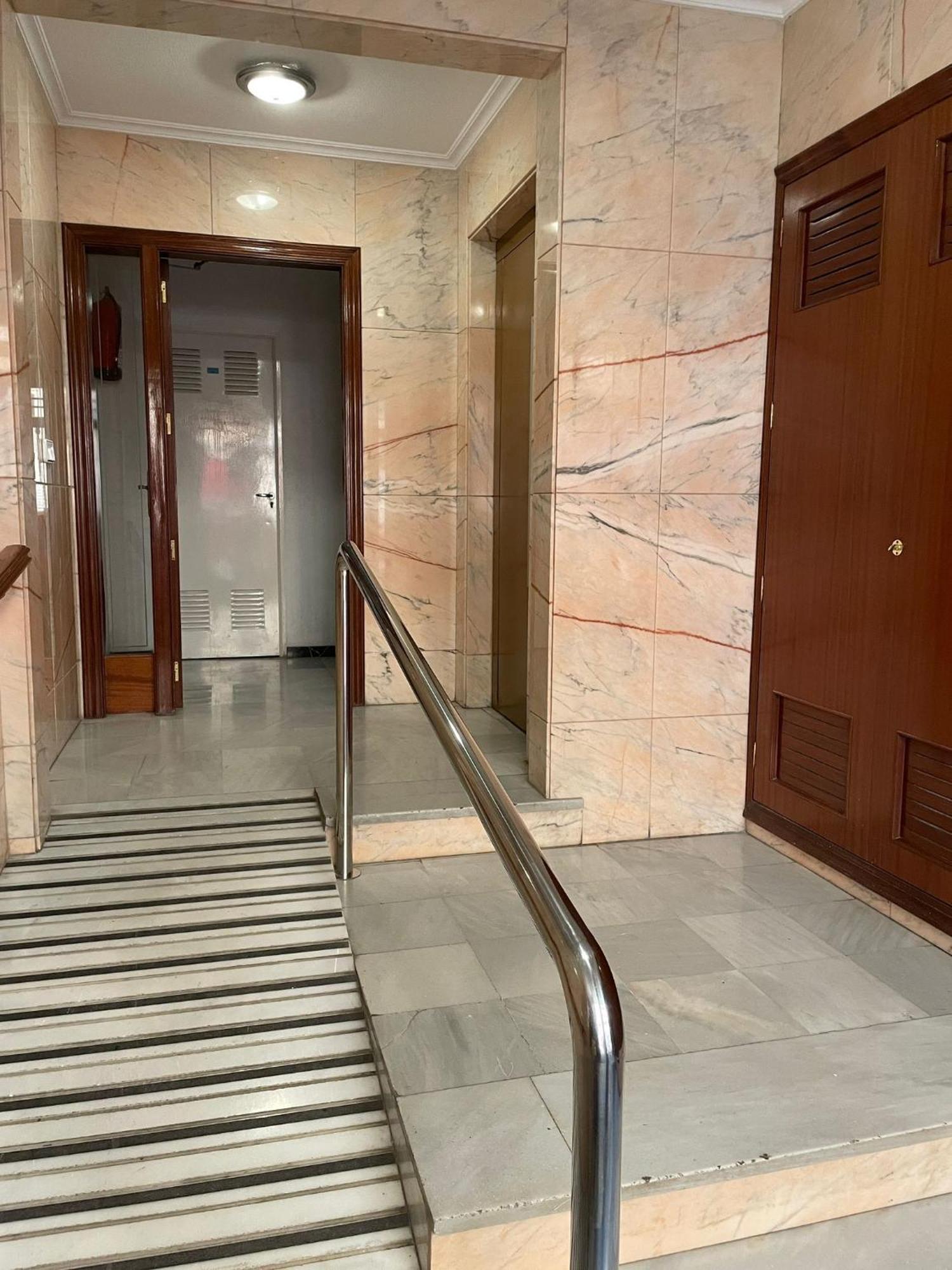 Piso Centrico En Elche Apartman Kültér fotó
