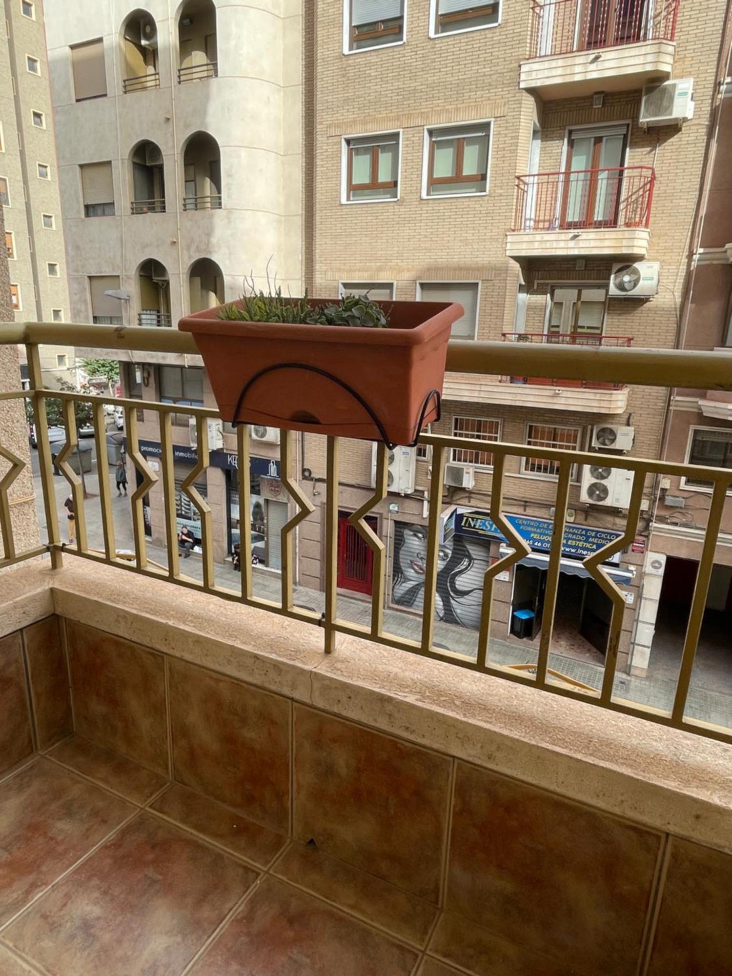 Piso Centrico En Elche Apartman Kültér fotó